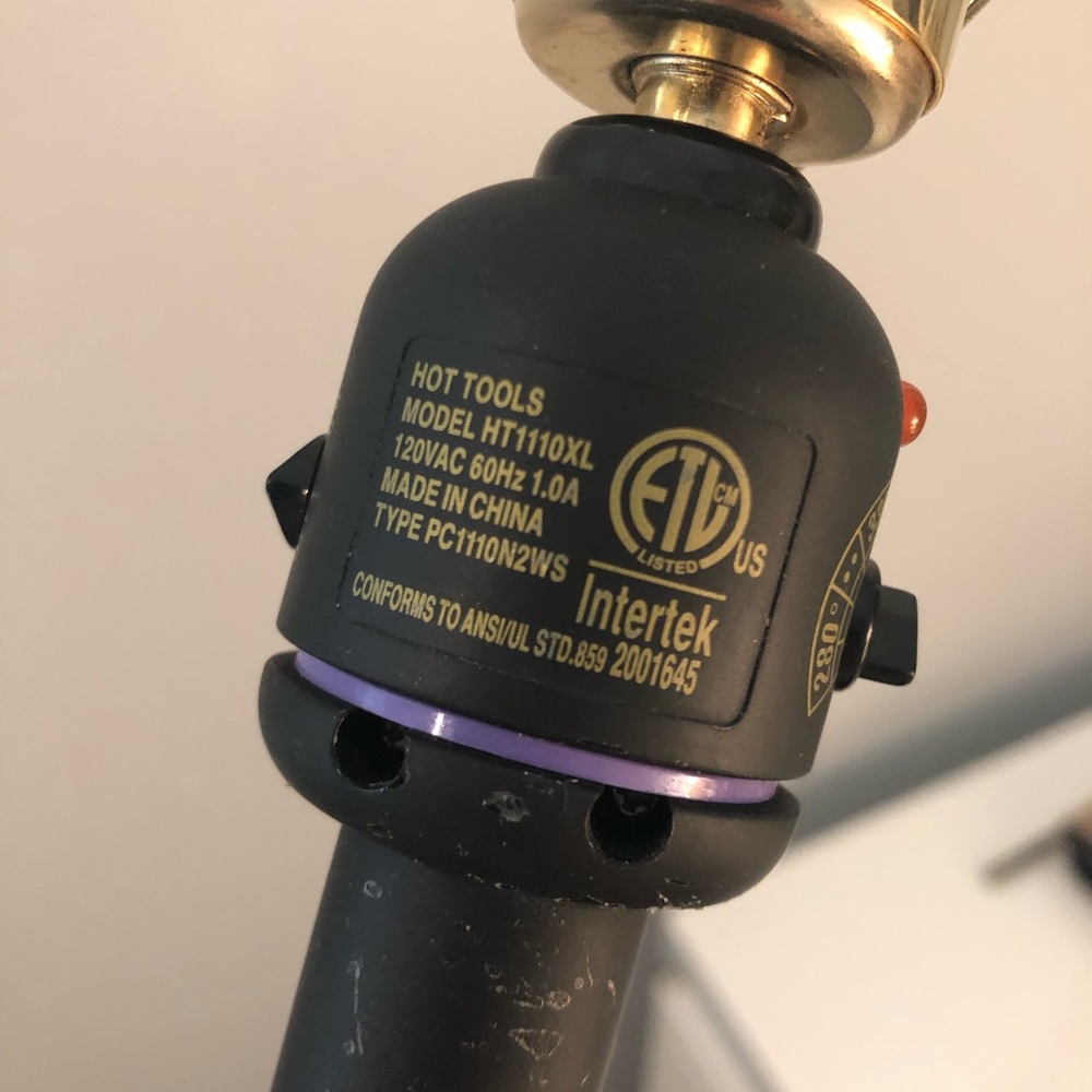 Hot Tools 1 1/4 Extra Long Barrel